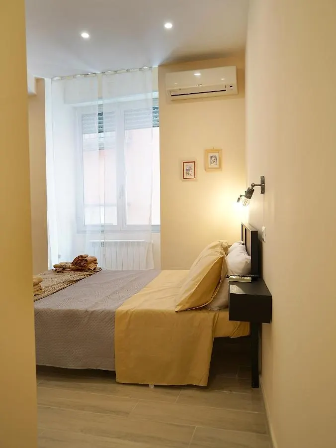 Guest house Giulia'S Home Naples Italy